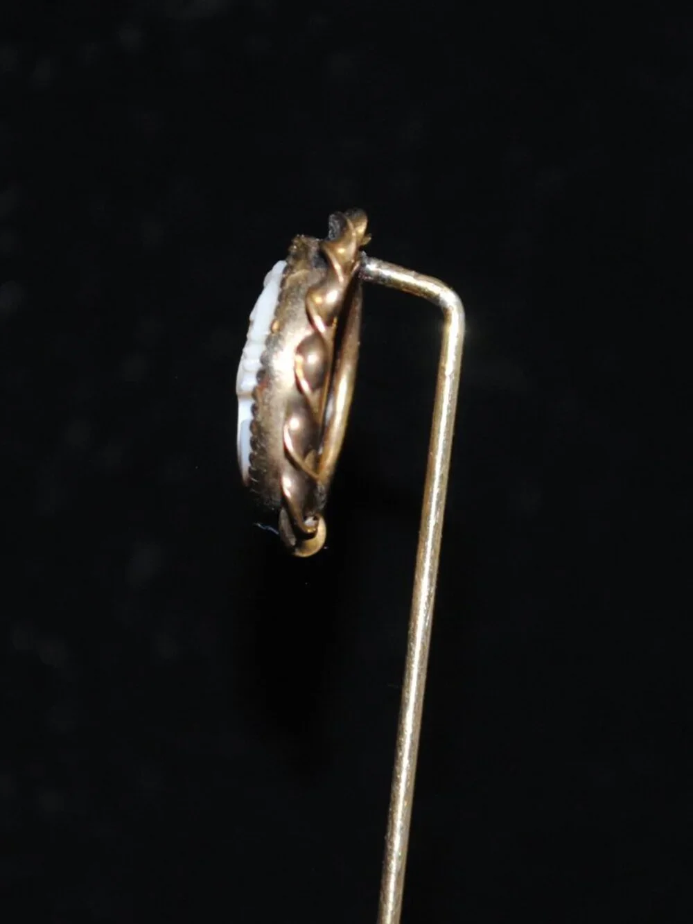 Vintage Carved Shell Cameo Stick / Tie Pin with Rope Twist Border